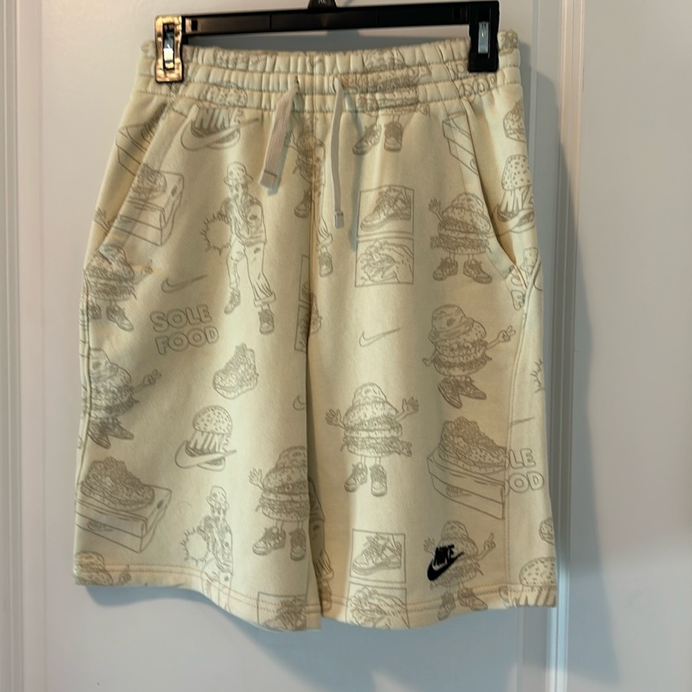 Nike “Sole Food”  cotton shorts, cream colored with neutral design, Boys XL